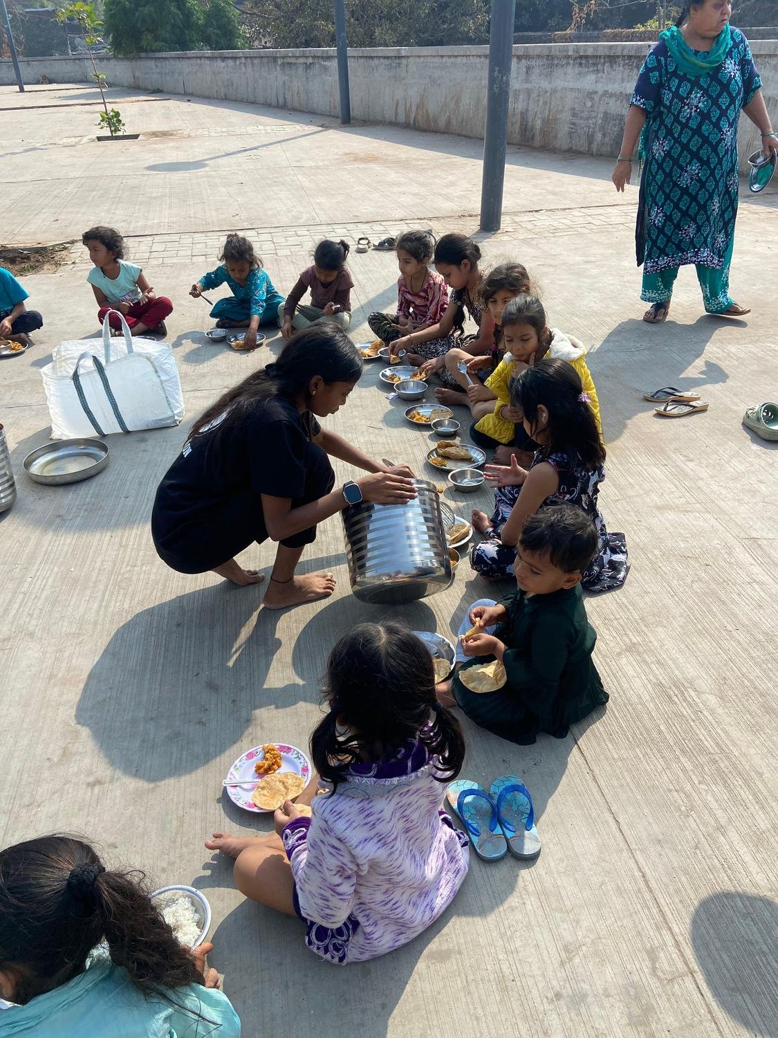 Community distribution day